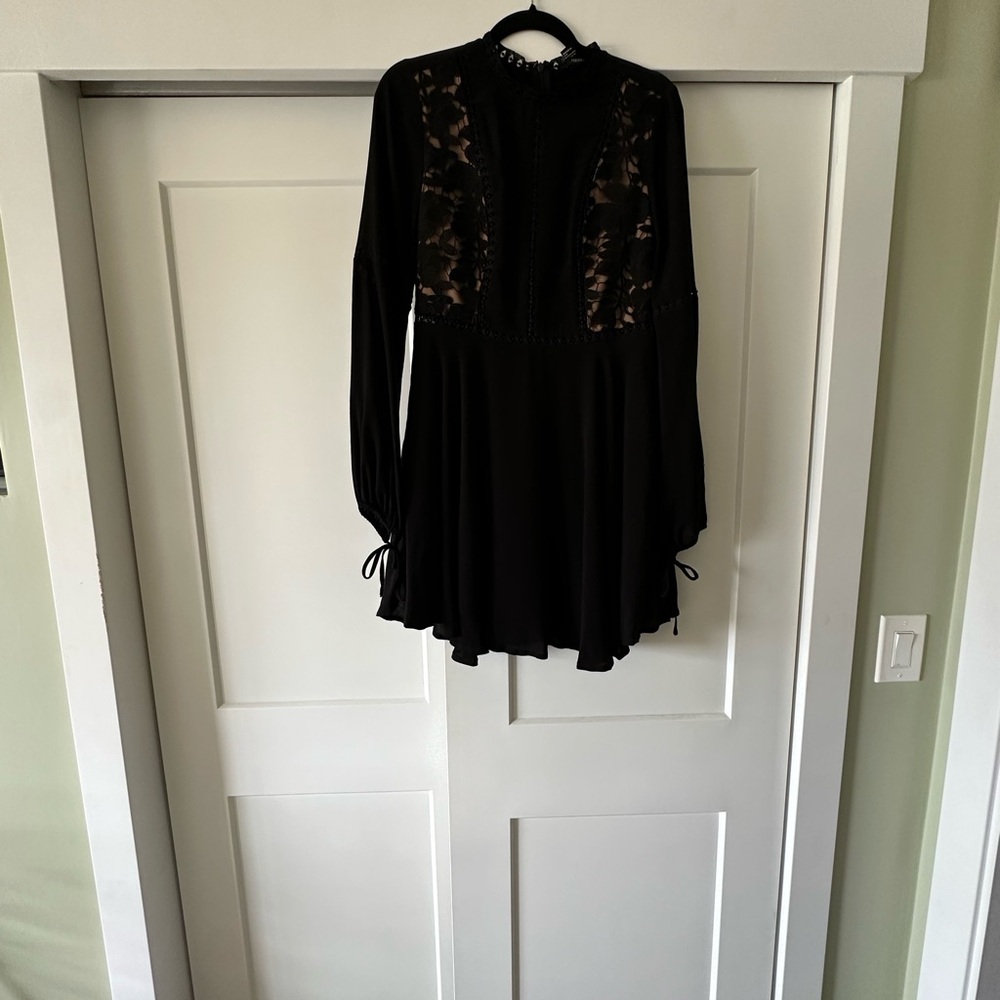 Elegant Black Lace Dress